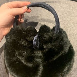 Vintage faux fur old navy bay. Early 2000’s used once